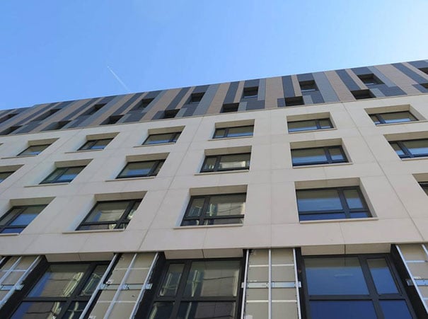 Uffici-ed-edifici-dedicati-ai-servizi